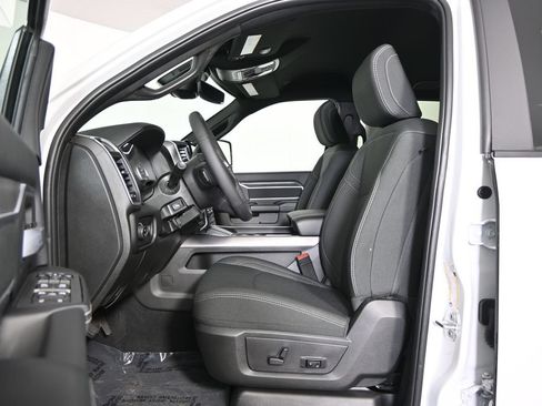 Used 2026 RAM 3500 Big Horn AWD/4WD image 20