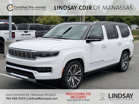 Certified 2024 Jeep Grand Wagoneer Series III w/ Rear Seat Video Group 1 AWD/4WD image 5