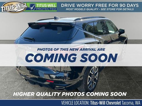Used 2025 Chevrolet Blazer RS AWD/4WD image 4