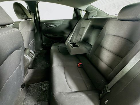 Used 2023 Chevrolet Malibu LT FWD image 9
