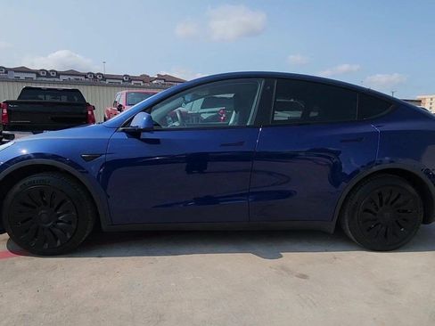 Used 2020 Tesla Model Y Long Range AWD/4WD image 14