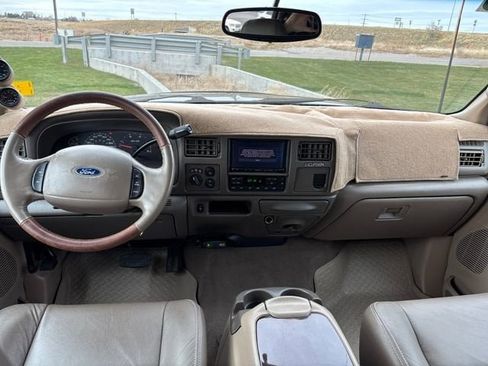 Used 2003 Ford Excursion Eddie Bauer image 12