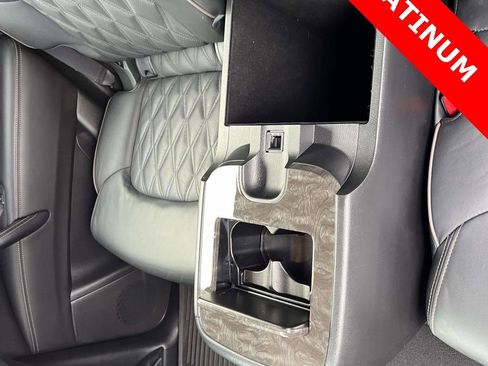 Used 2024 Nissan Armada Platinum w/ Captain's Chairs Package image 18