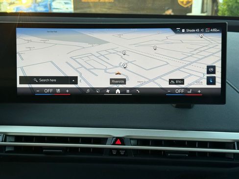 Used 2026 BMW iX xDrive60 image 30