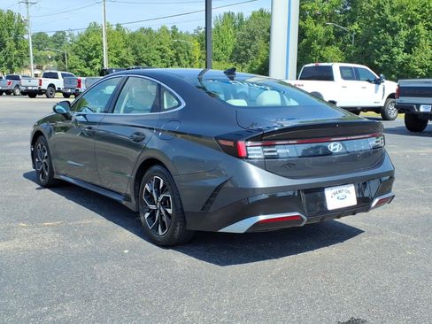 Used 2025 Hyundai Sonata SEL FWD image 23