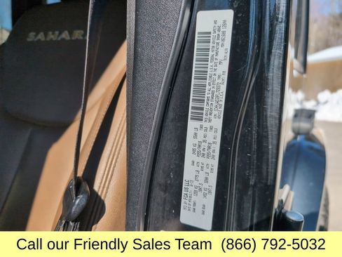 Used 2015 Jeep Wrangler Unlimited Sahara w/ Dual Top Group image 30