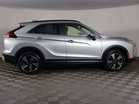 Used 2024 Mitsubishi Eclipse Cross SE image 17