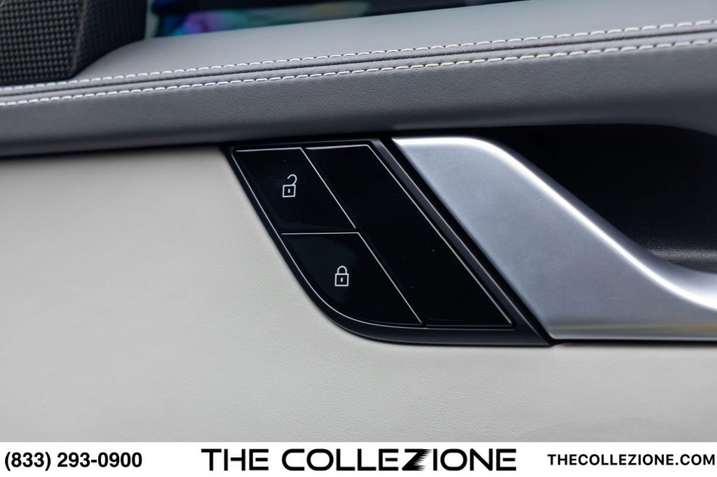 Used 2021 Porsche 911 Turbo S AWD/4WD image 96