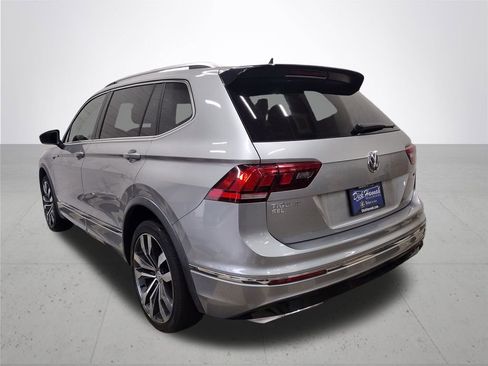 Used 2020 Volkswagen Tiguan SEL Premium R-Line image 13