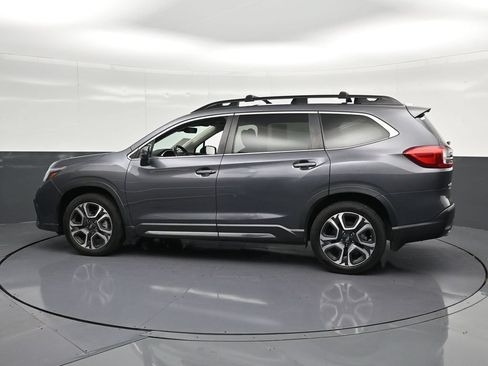 Used 2023 Subaru Ascent Limited AWD/4WD image 8