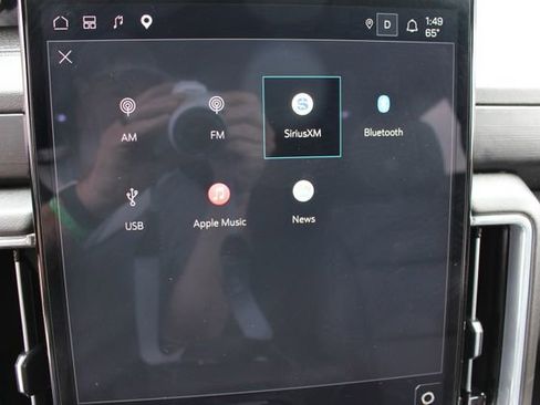 Used 2025 GMC Yukon Denali w/ Sun & Power Step Package image 27