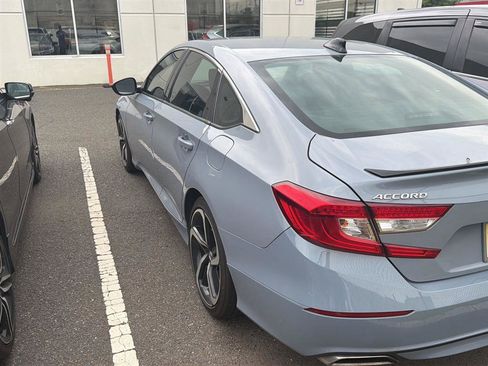 Used 2022 Honda Accord Sport image 5