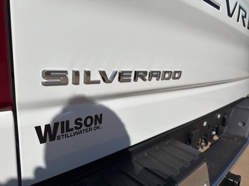 Used 2025 Chevrolet Silverado 1500 LT w/ Safety Package image 17