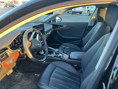 Used 2023 Audi A4 2.0T Premium Plus w/ Premium Plus Package image 5