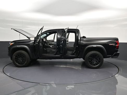 Used 2024 Chevrolet Colorado Trail Boss w/ Advanced Trailering Package AWD/4WD image 40