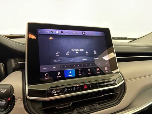 Used 2022 Jeep Compass Limited w/ Elite Group image 26