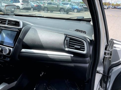 Used 2015 Honda Fit EX image 19