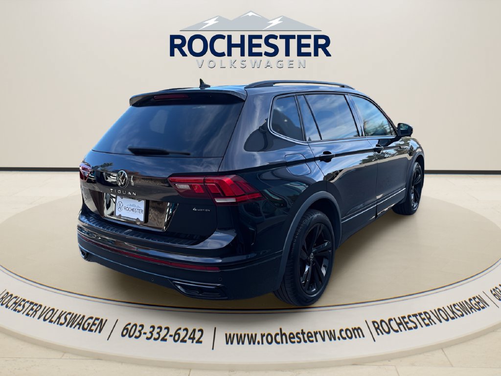 Used 2023 Volkswagen Tiguan SE R-Line AWD/4WD image 5