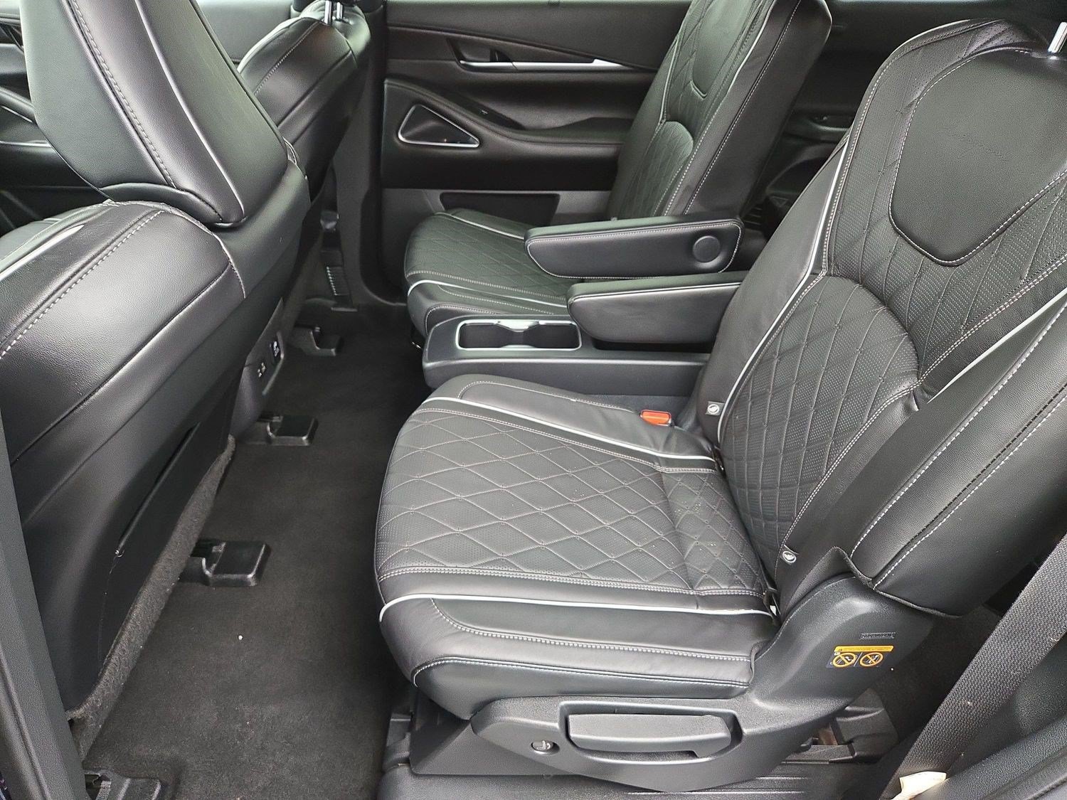 Used 2023 INFINITI QX60 Autograph w/ Cargo Package AWD/4WD image 19