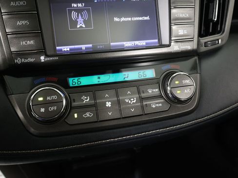 Used 2015 Toyota RAV4 Limited w/ Technology Package image 36