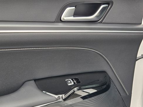 Used 2026 Kia K5 GT-Line image 28