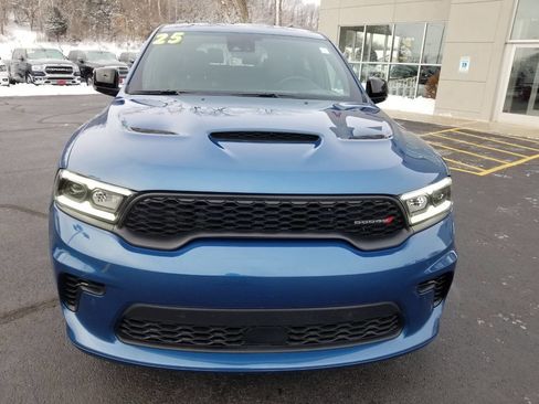 Certified 2025 Dodge Durango GT image 2