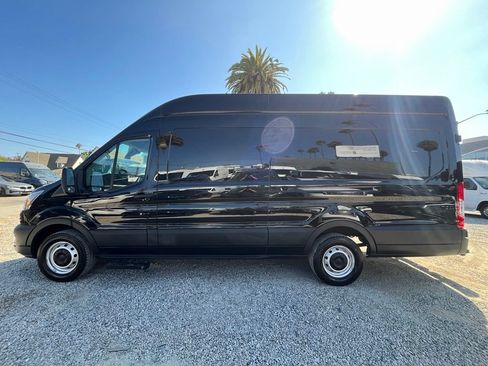 Used 2023 Ford Transit 250 148 High Roof Extended w/ Load Area Protection Package RWD image 7