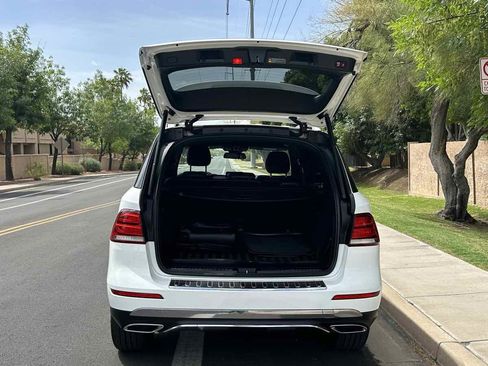 Used 2018 Mercedes-Benz GLE 350 w/ Premium 1 Package image 46