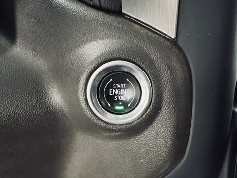 Used 2021 GMC Sierra 3500 Denali w/ Denali Ultimate Package image 26