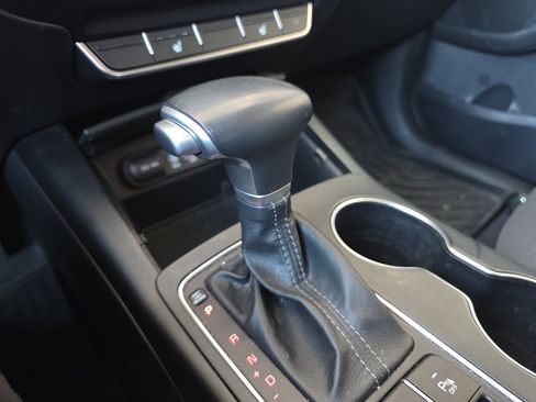 Used 2019 Kia Sorento S image 19