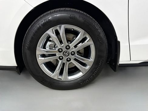 Certified 2023 Toyota Sienna XSE w/ XSE Plus Package AWD/4WD image 36