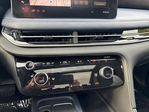 Certified 2026 INFINITI QX60 Sport w/ Dark Cargo Package image 17