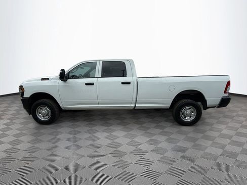 Used 2024 RAM 2500 Tradesman AWD/4WD image 9