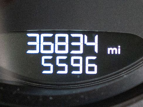 Certified 2018 Porsche 911 Carrera S RWD image 33