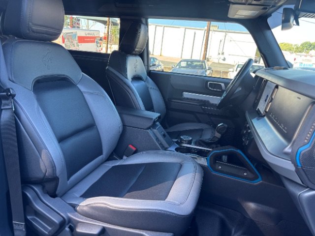 Used 2024 Ford Bronco Black Diamond AWD/4WD image 11