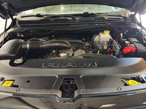 Used 2022 RAM 1500 Big Horn AWD/4WD image 34