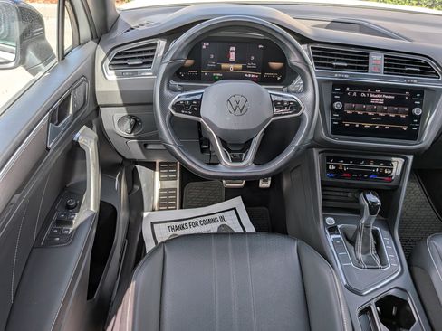 Certified 2023 Volkswagen Tiguan SE R-Line FWD image 16
