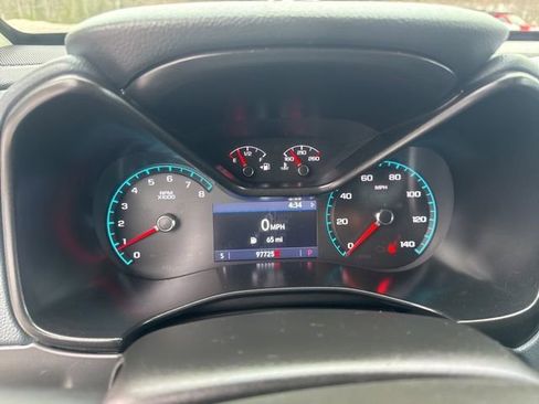 Used 2022 Chevrolet Colorado Z71 w/ Safety Package image 15