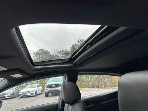 Used 2020 Honda Civic Sport Touring image 12