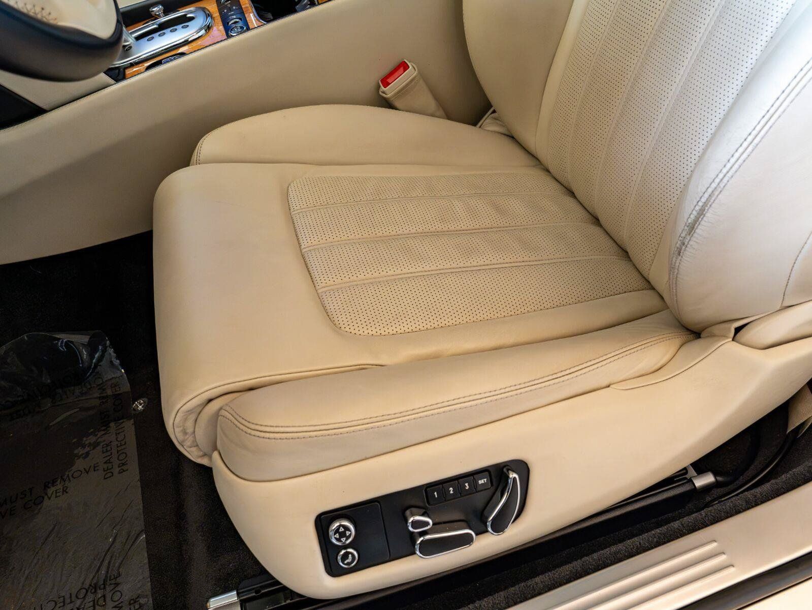 Used 2012 Bentley Continental GT AWD/4WD image 12
