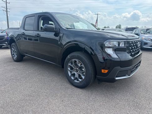 New 2025 Ford Maverick XLT w/ XLT Luxury Package image 2