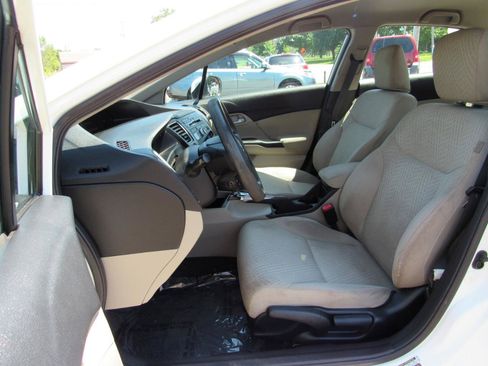Used 2015 Honda Civic LX image 4