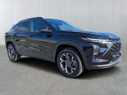 New 2026 Chevrolet Trax LT w/ Driver Confidence Package