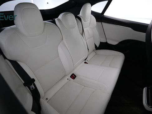 Used 2022 Tesla Model S AWD/4WD image 5
