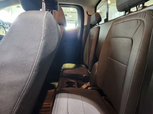 Used 2015 Chevrolet Colorado LT w/ LT Convenience Package image 22