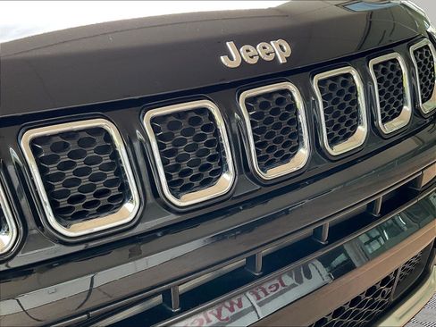 Used 2023 Jeep Compass Limited AWD/4WD image 30