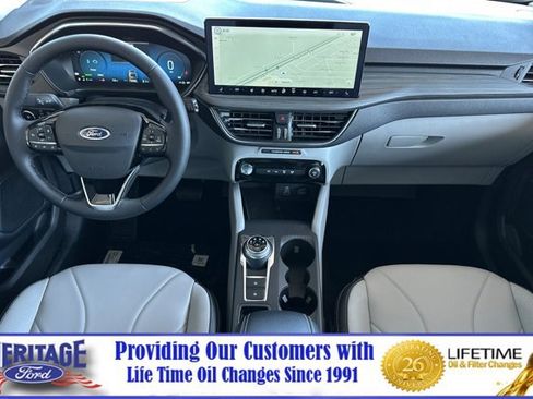 New 2025 Ford Escape SE w/ PHEV Premium Package image 10