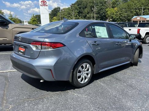 New 2026 Toyota Corolla LE FWD image 3
