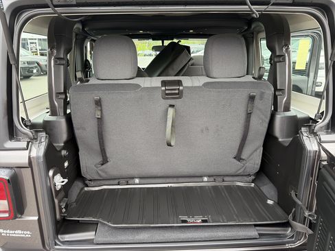 Certified 2026 Jeep Wrangler Sport AWD/4WD image 11