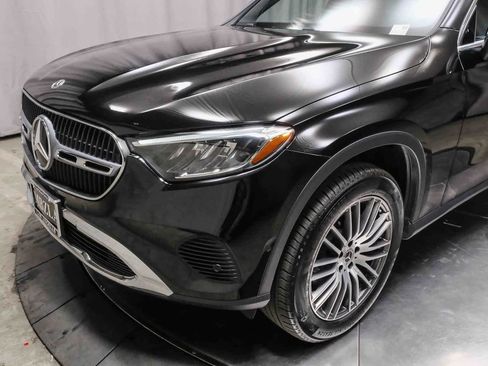 Certified 2025 Mercedes-Benz GLC 300 image 12